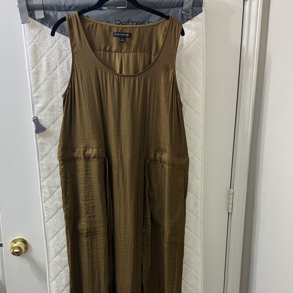 Banana Republic Brown Maxi Dress with side slits